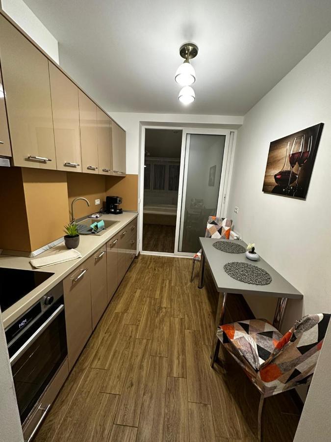 Apartamento Anastasia Apartament Oradea Exterior foto